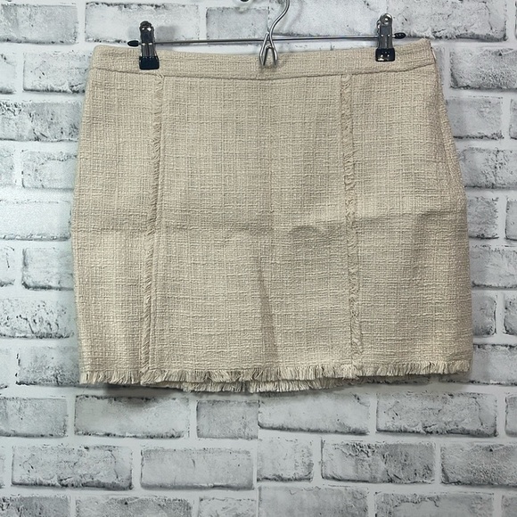 NEW Dalia City Fit Tweed Skirt NWT 6 - Picture 1 of 8